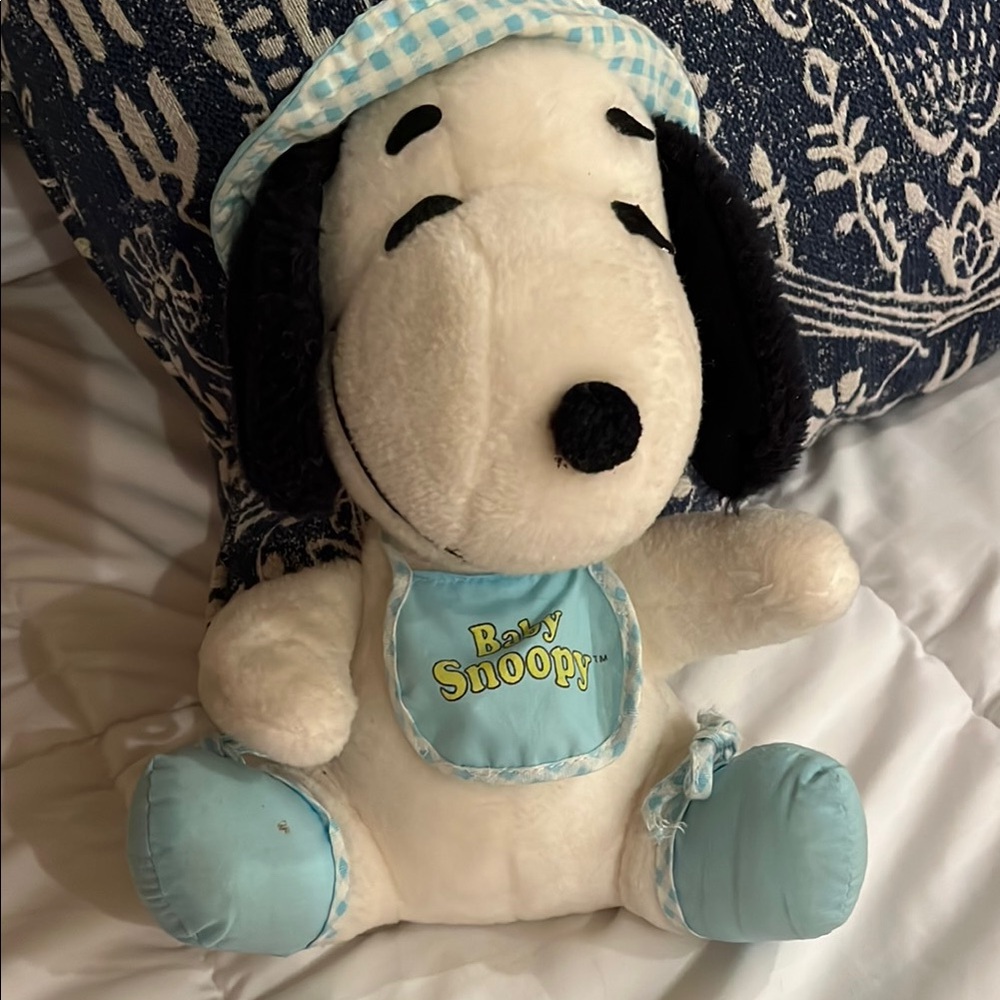 Vintage Baby Snoopy stuffed animal